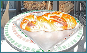 Hefezopf mit Nuss-Schockofüllung